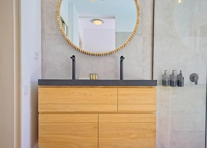 Apartman Minea Piscina Privada Vistas Al Mar *