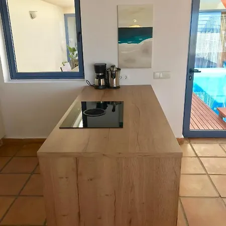 Minea Piscina Privada Vistas Al Mar Апартаменты *